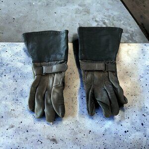 Women's Classic Motorcycle Glove Unlined Seasonal Wind Stopper Gauntlet